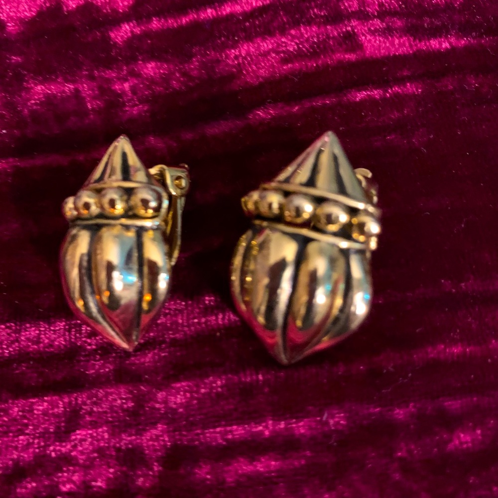 Clip on earrings